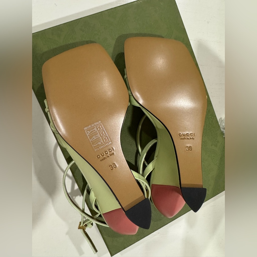 Gucci Leather heels pistachio green. - Picture 13 of 15